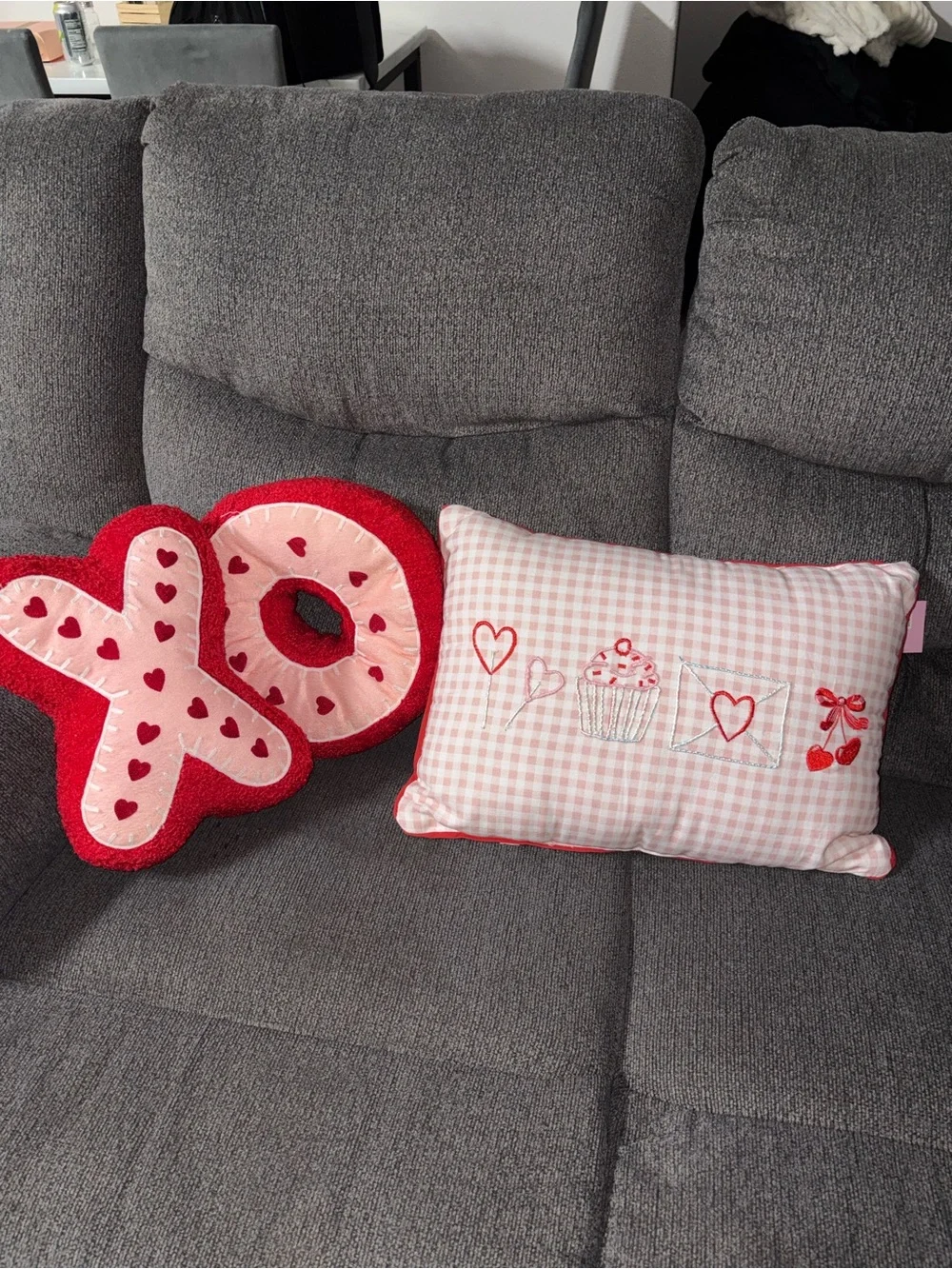Kohl's Pink and Red Valentine Accent Pillows Set